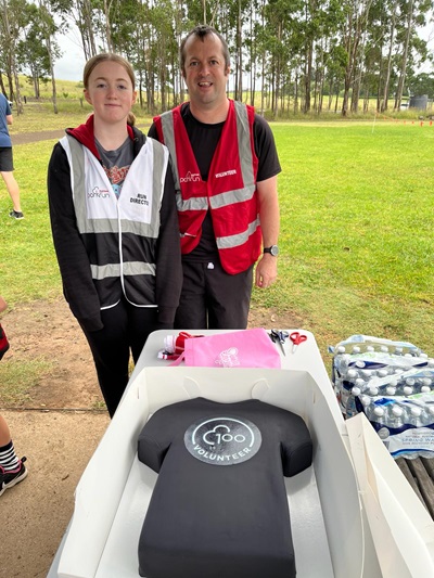 Megan and Andy celebrate their ​100 volunteer ​milestones​ at parkrun